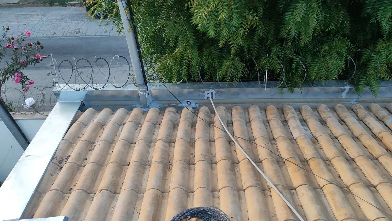 Calhas ,rufos pingadeiras coxo condutor e manutenção  - Foto 4