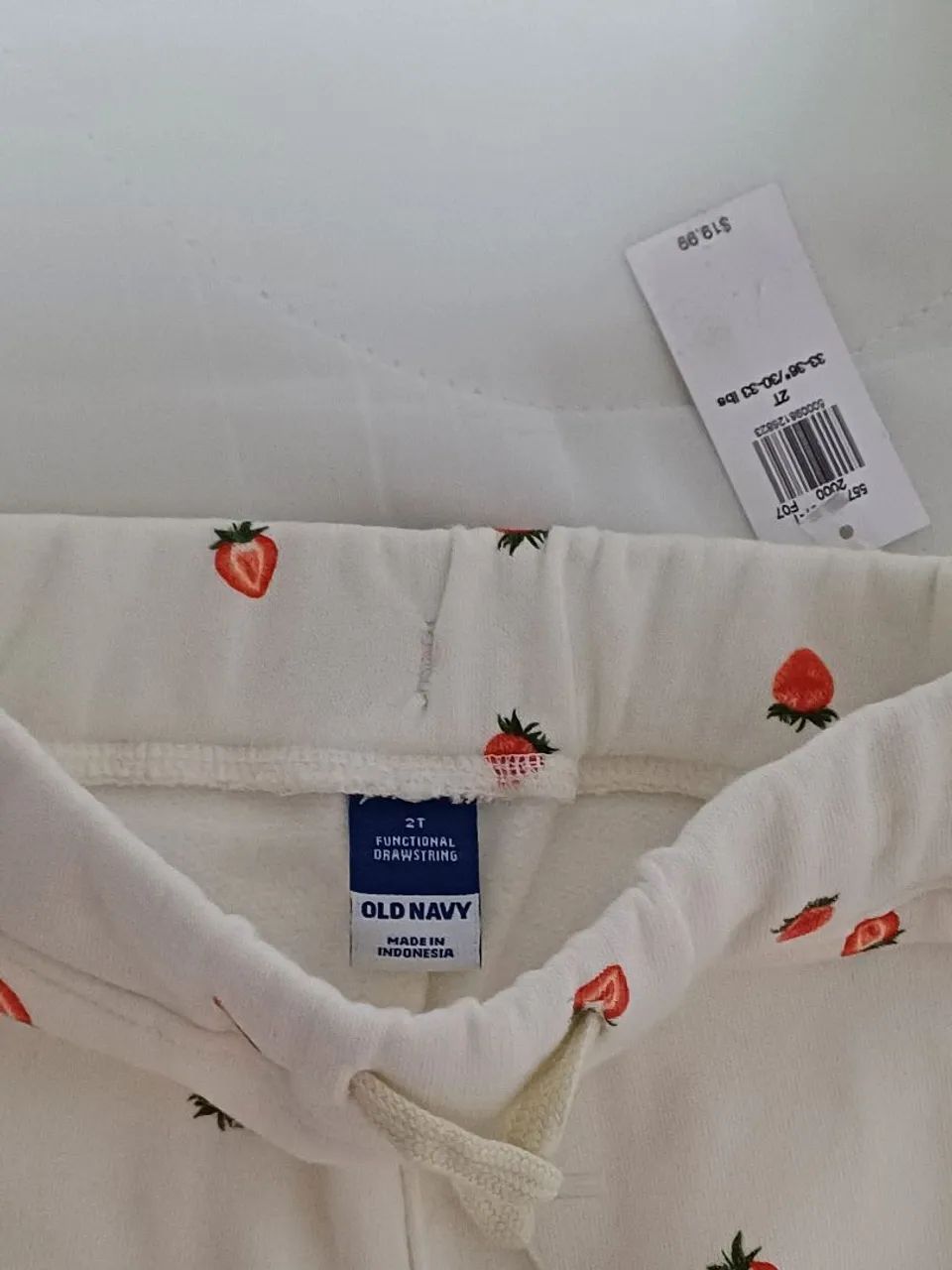Calça de Moletom Old Navy tamanho 2 anos - Foto 2