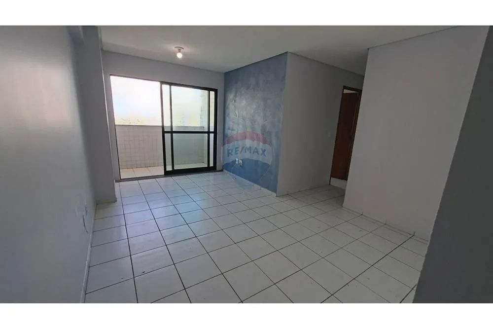 Apartamento à venda com 3 quartos em Campo Grande.