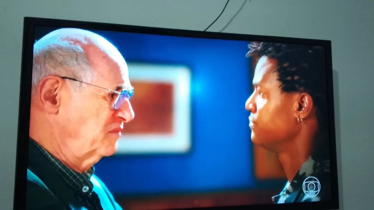 Tv 32 polegadas  - Foto 4
