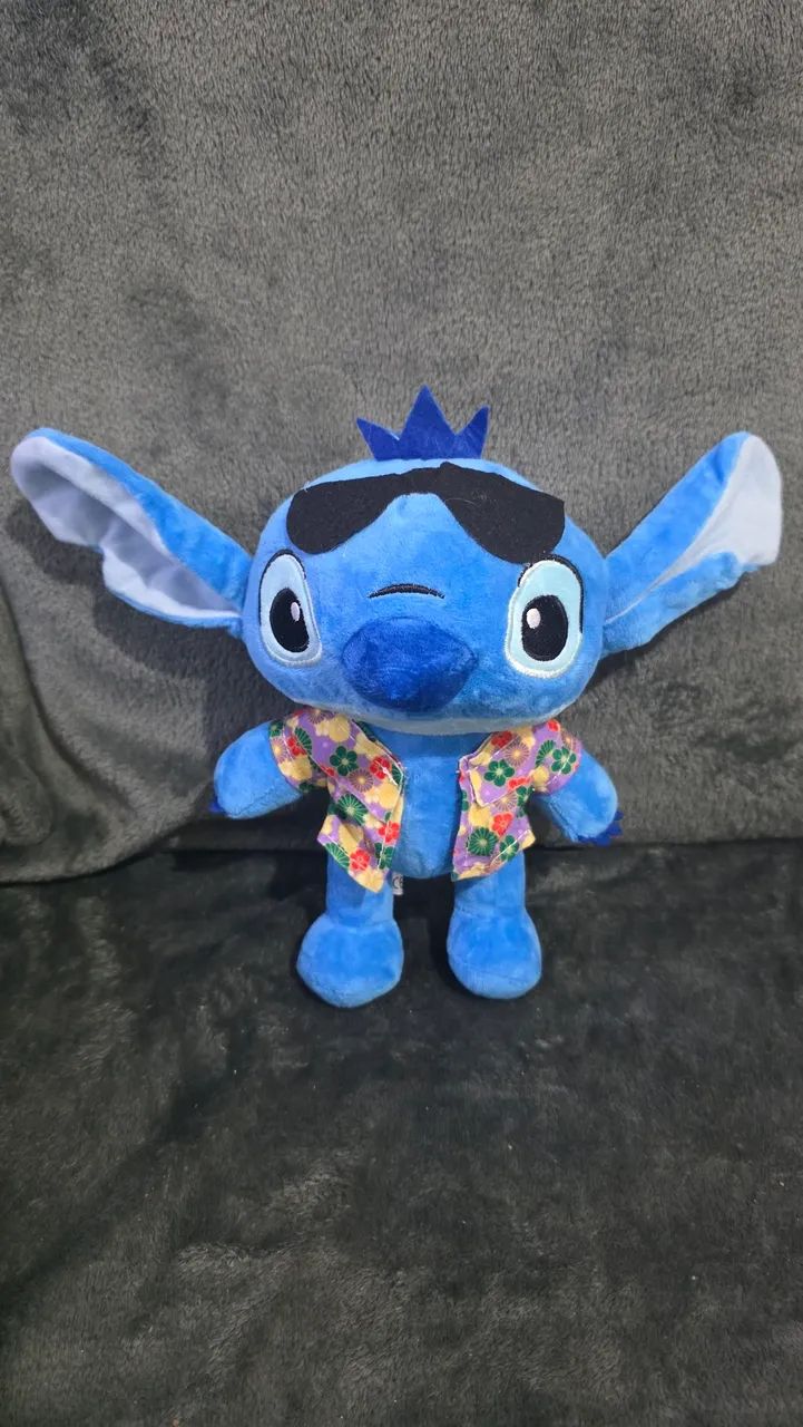 Stitch lindo de óculos ? 