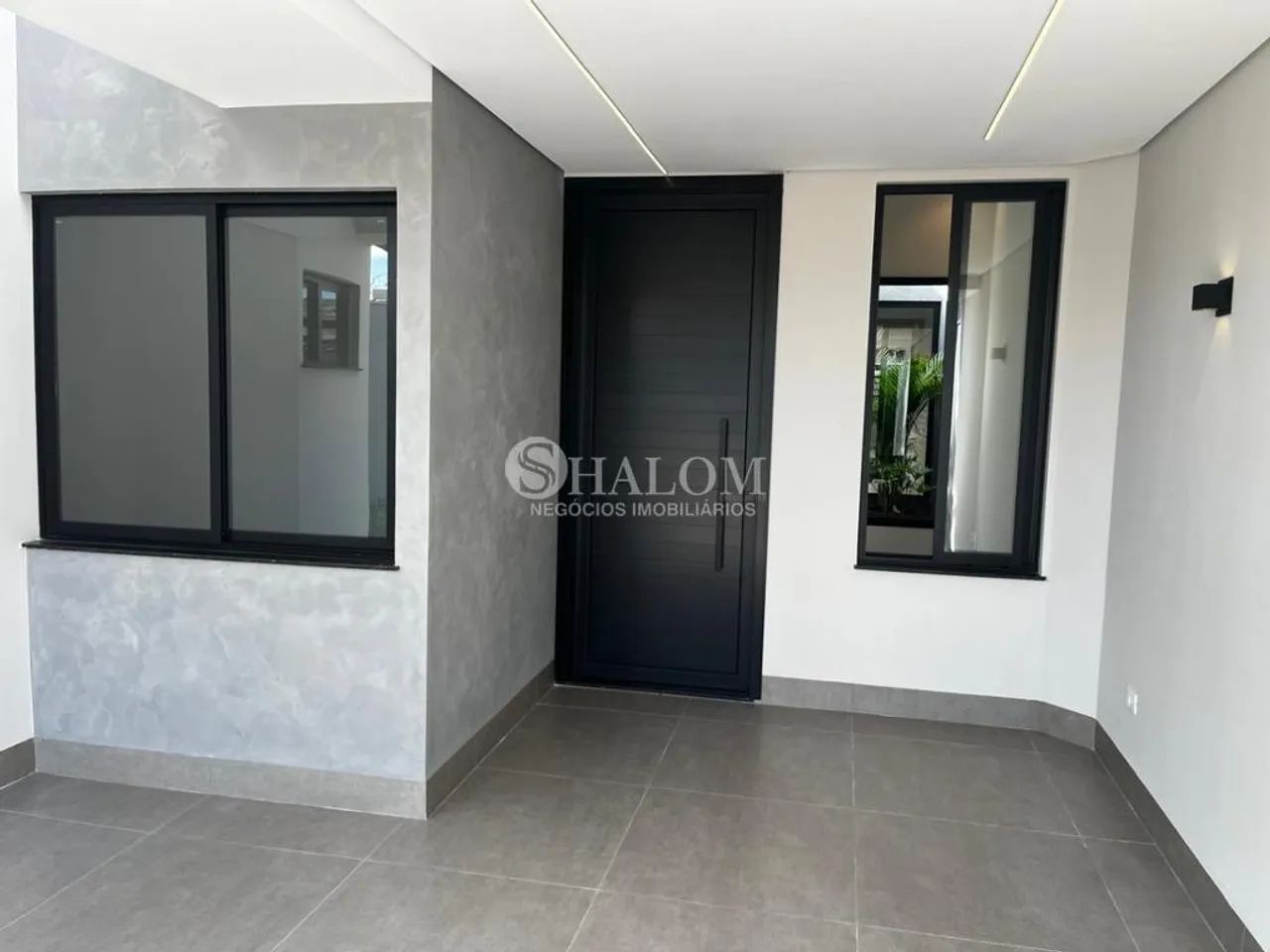 Casa à venda em Maringá, Jardim Paris, com 3 quartos, com 107 m² - Foto 2