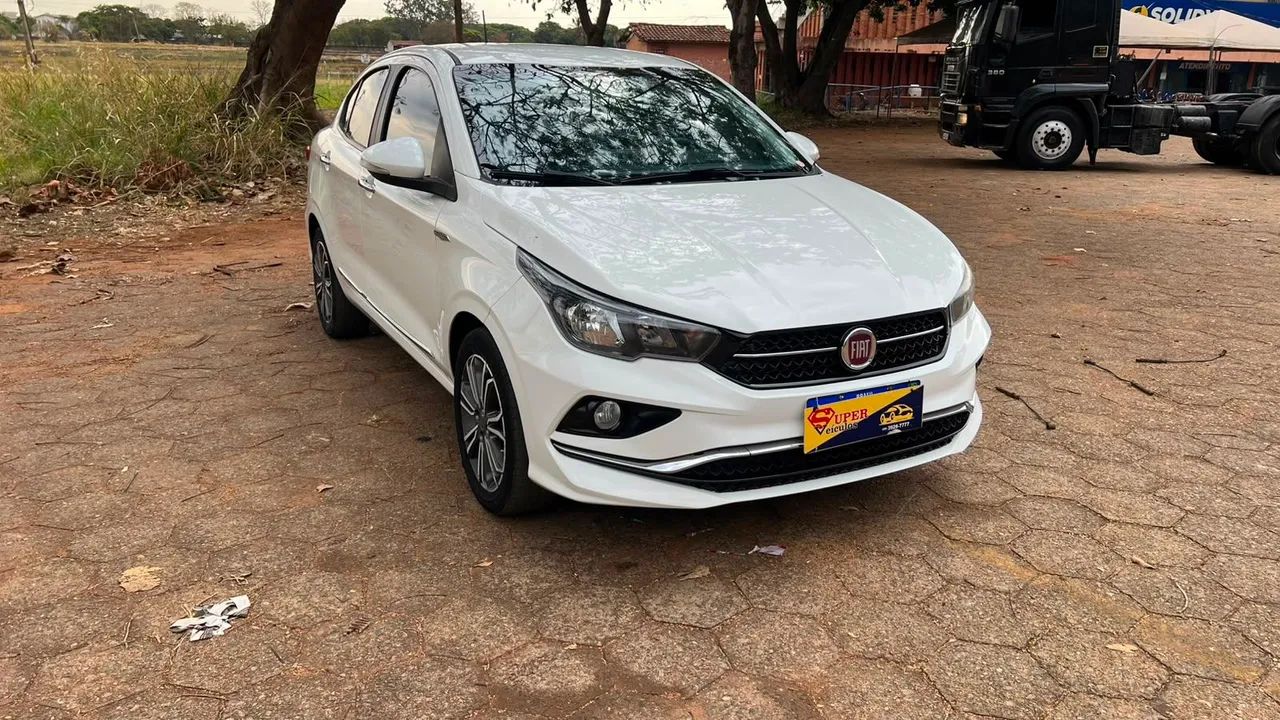 Fiat Cronos Precision 1.8 16V Flex Aut. 2019 - Foto 4
