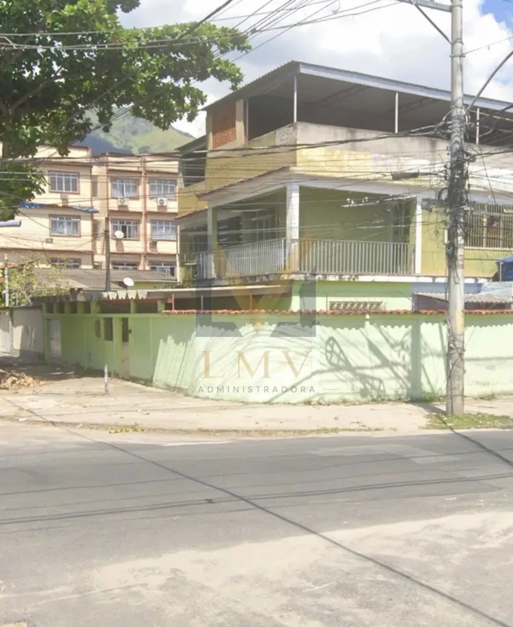 MARAVILHOSA CASA - Bangu - 1 quarto