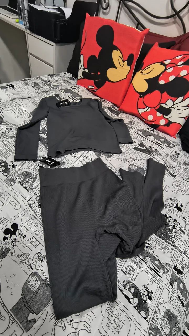 Roupas semi novas  - Foto 3