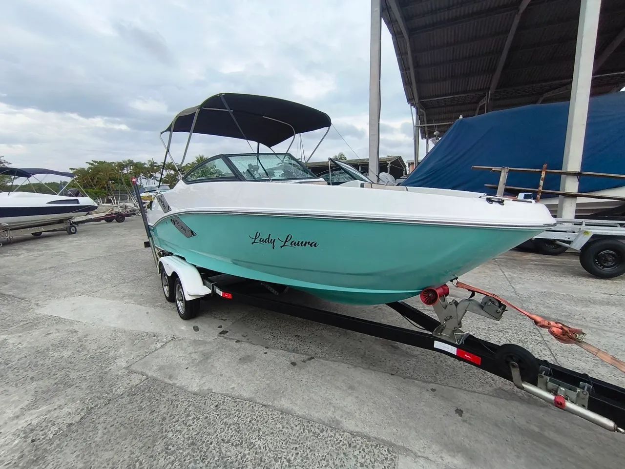 Focker Joy 2021 com 110 h