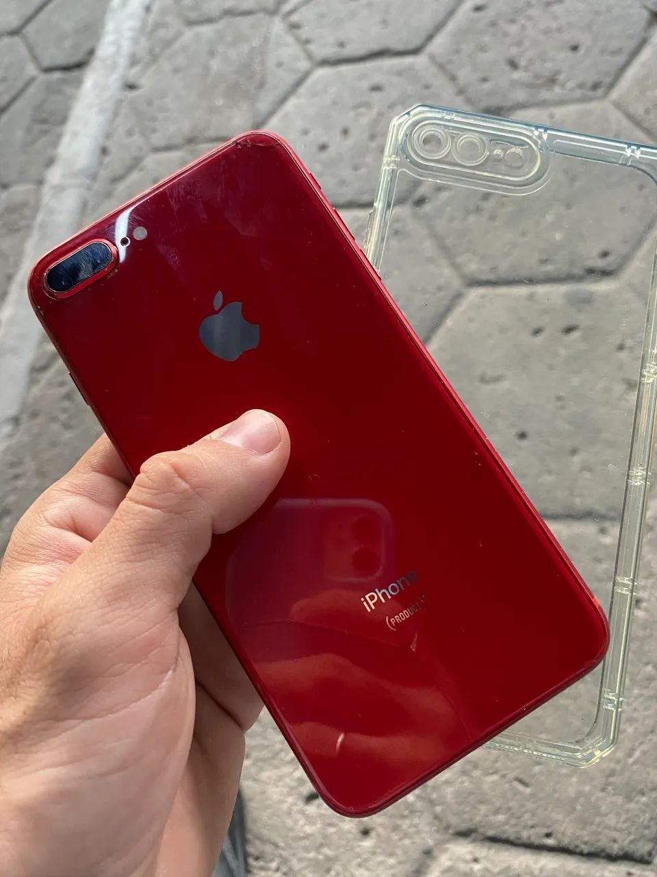 iPhone 8 Plus  vermelho 