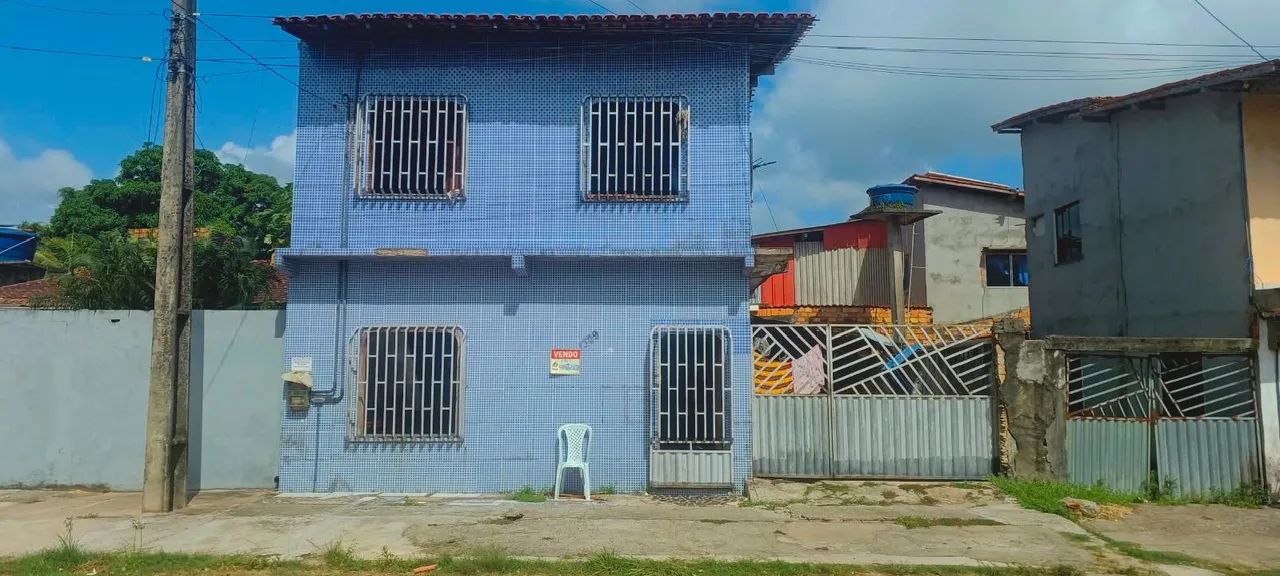 Casa com 3 quartos 2 banheiros 