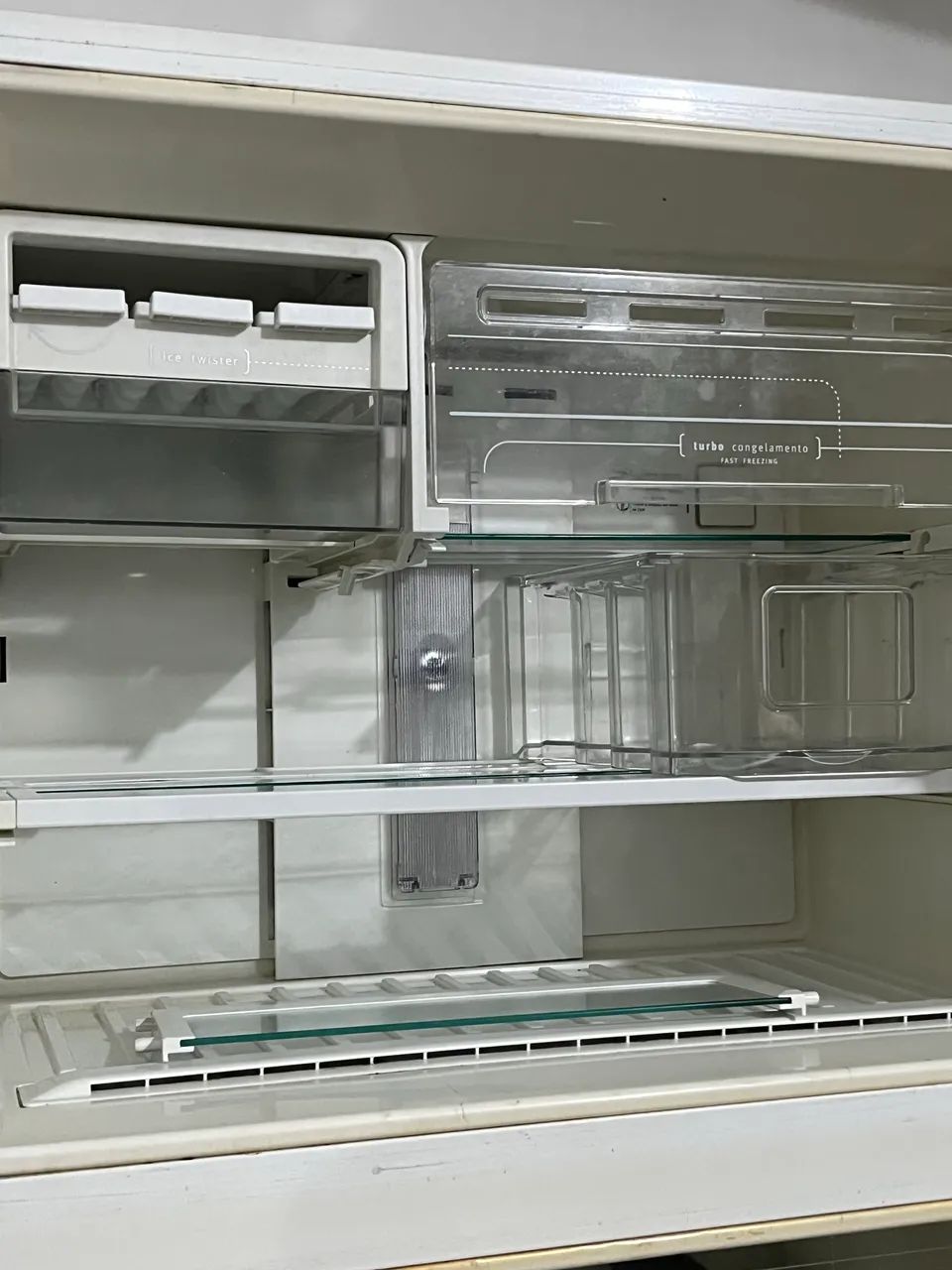 Geladeira Electrolux Frost Free Duplex - 220V - Foto 5