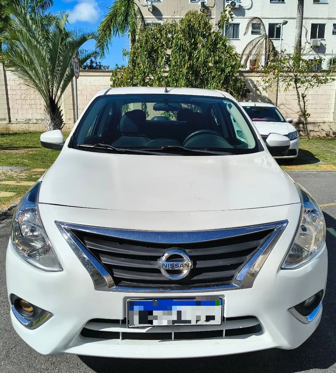 Nissan Versa SV 1.6 16V 2018