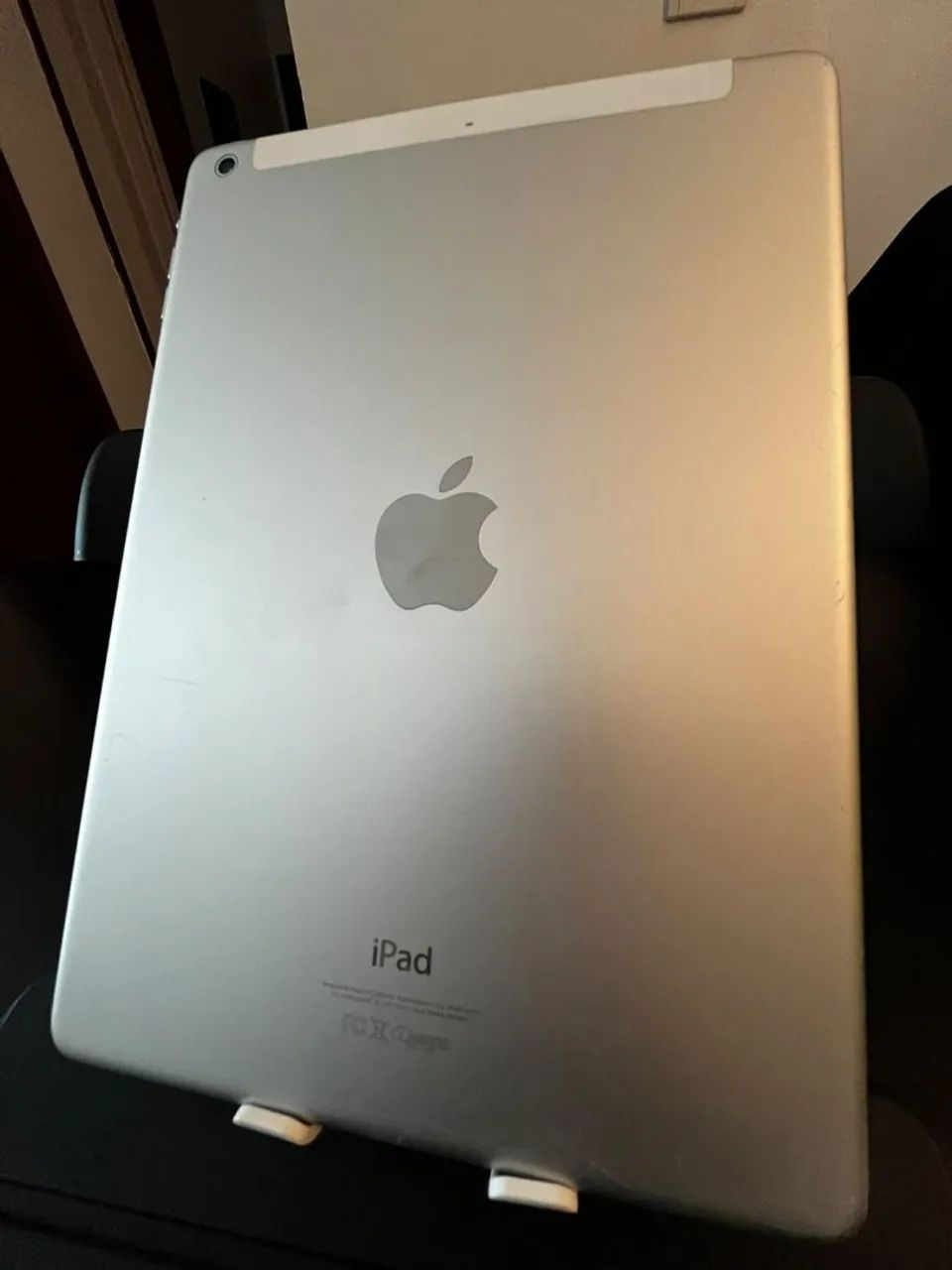 iPad 2ª Geração 32GB + Capa | Super Conservado - R$ 400