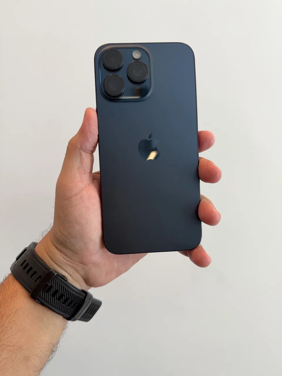 iPhone 15 Pro Max - Foto 2