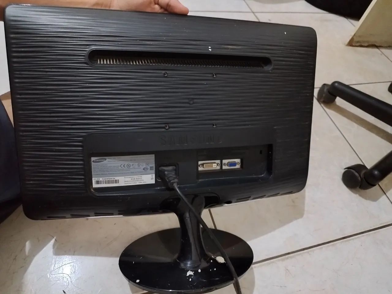 Monitor Lcd 20 Samsung Syncmaster B2030 - Foto 2