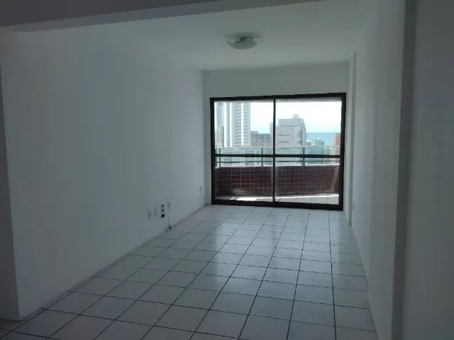 Apto proximo ao Shopping Recife - 200 mts da praia - Foto 5