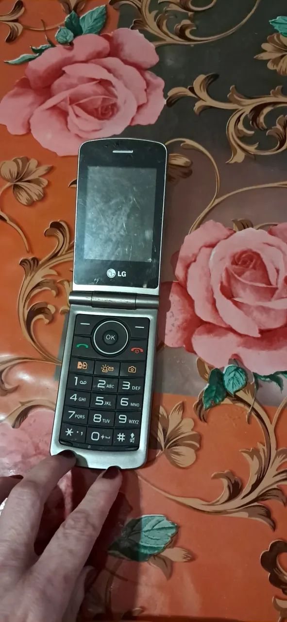 Vende-se  um celular LG  - Foto 4