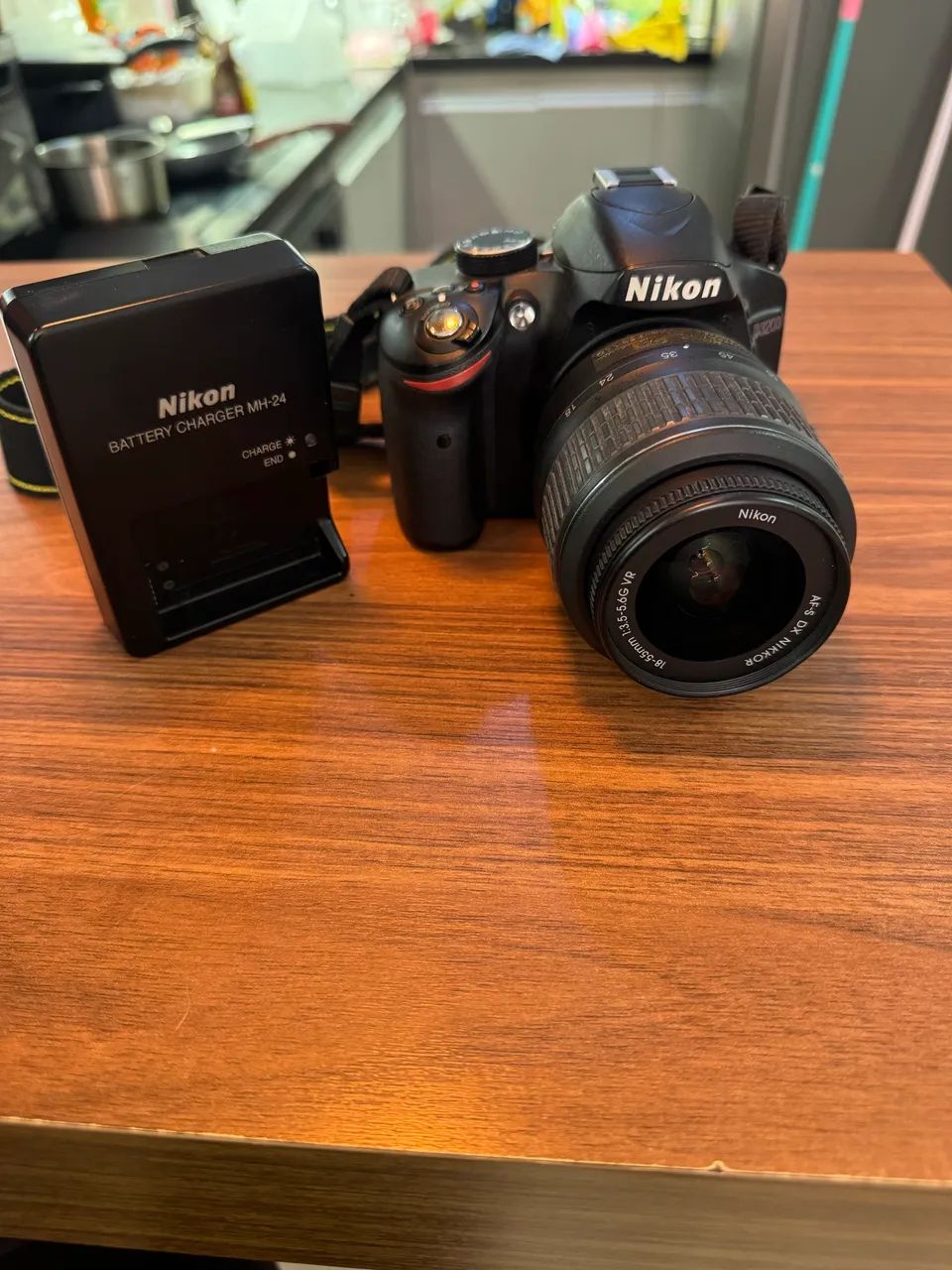Câmera nikon d3200 com acessórios e 7 mil clicks apenas  - Foto 4