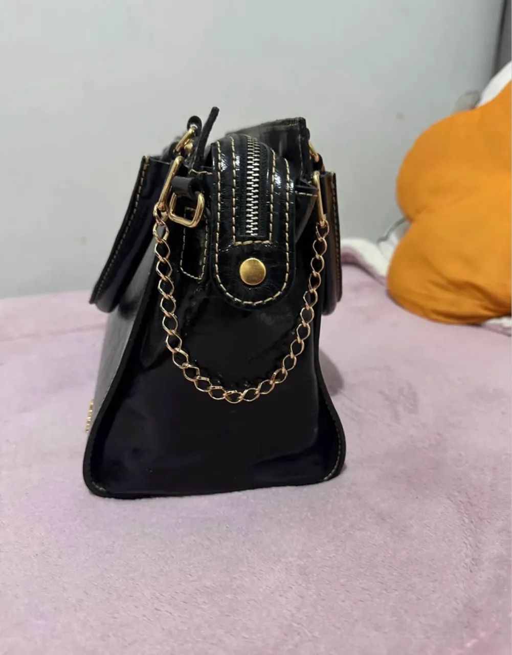 Bolsa Anandra de couro na cor preta - Foto 2