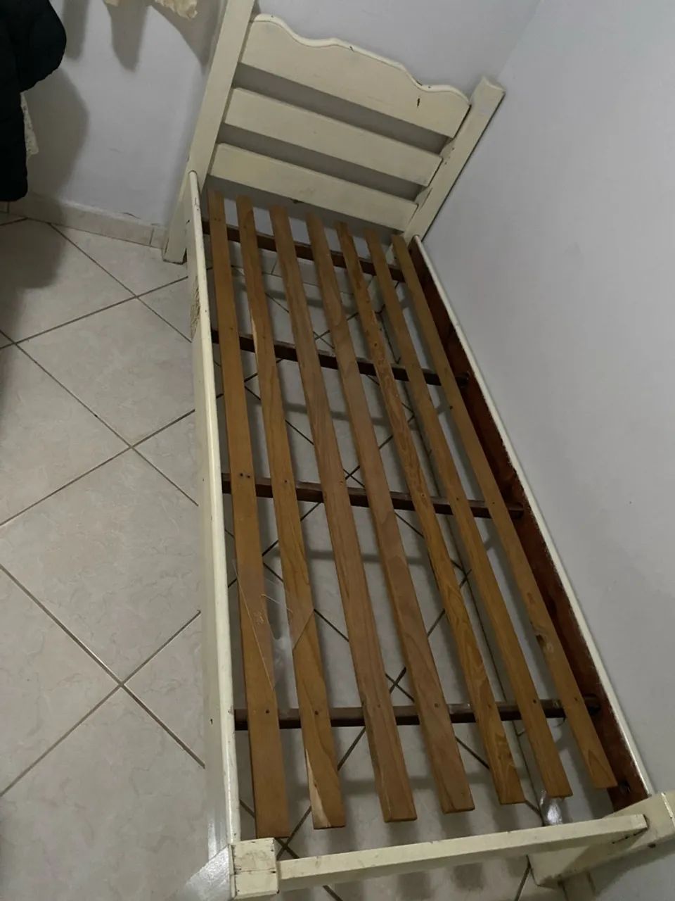 Cama de madeira Maciça  - Foto 2