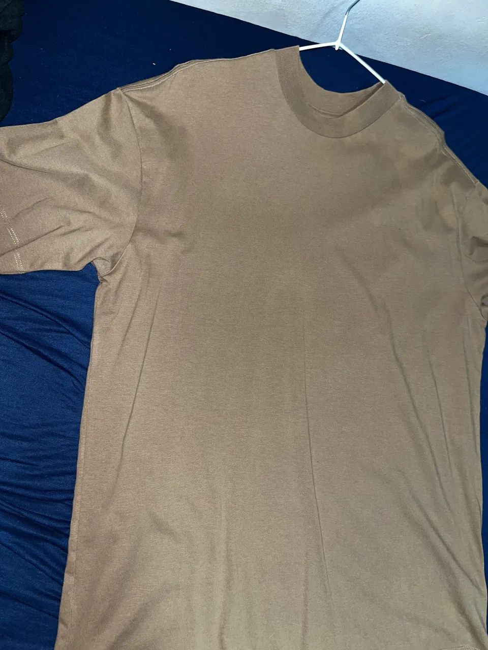 CAMISA MARROM GOLA ALTA - Foto 2