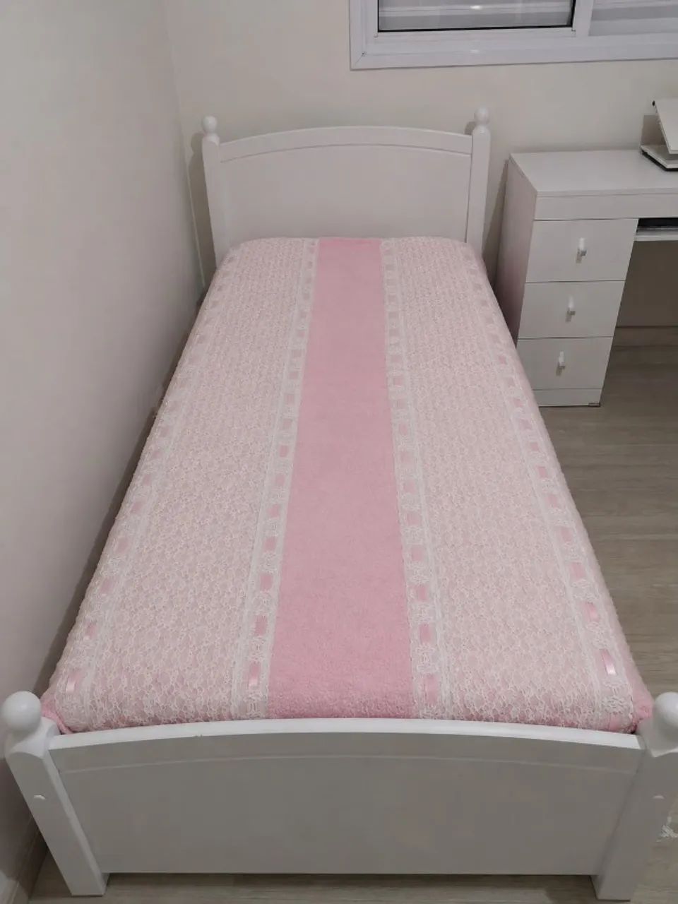 Colcha solteiro rosa com babados  - Foto 2