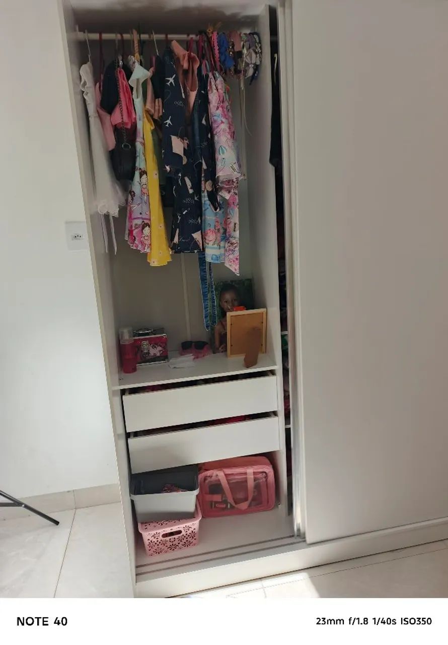 Guarda roupa infantil