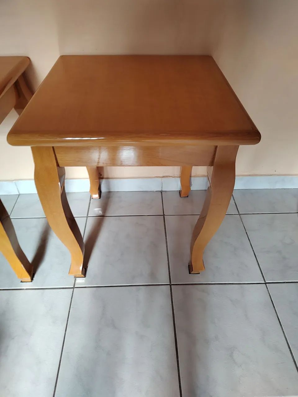 Mesinha De Canto Nova  - Foto 2