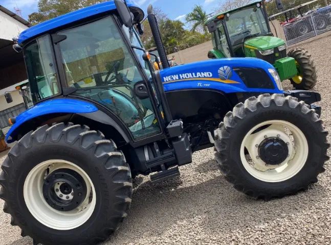 Trator  NEW Holland  TL75 2017 