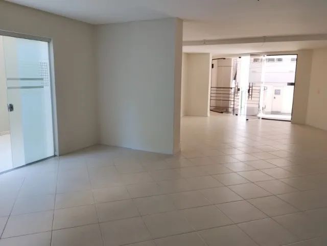 Excelente Sala Comercial (120 M²) ED. Mirador - Bairro Centro - Tubarão/SC - Foto 4