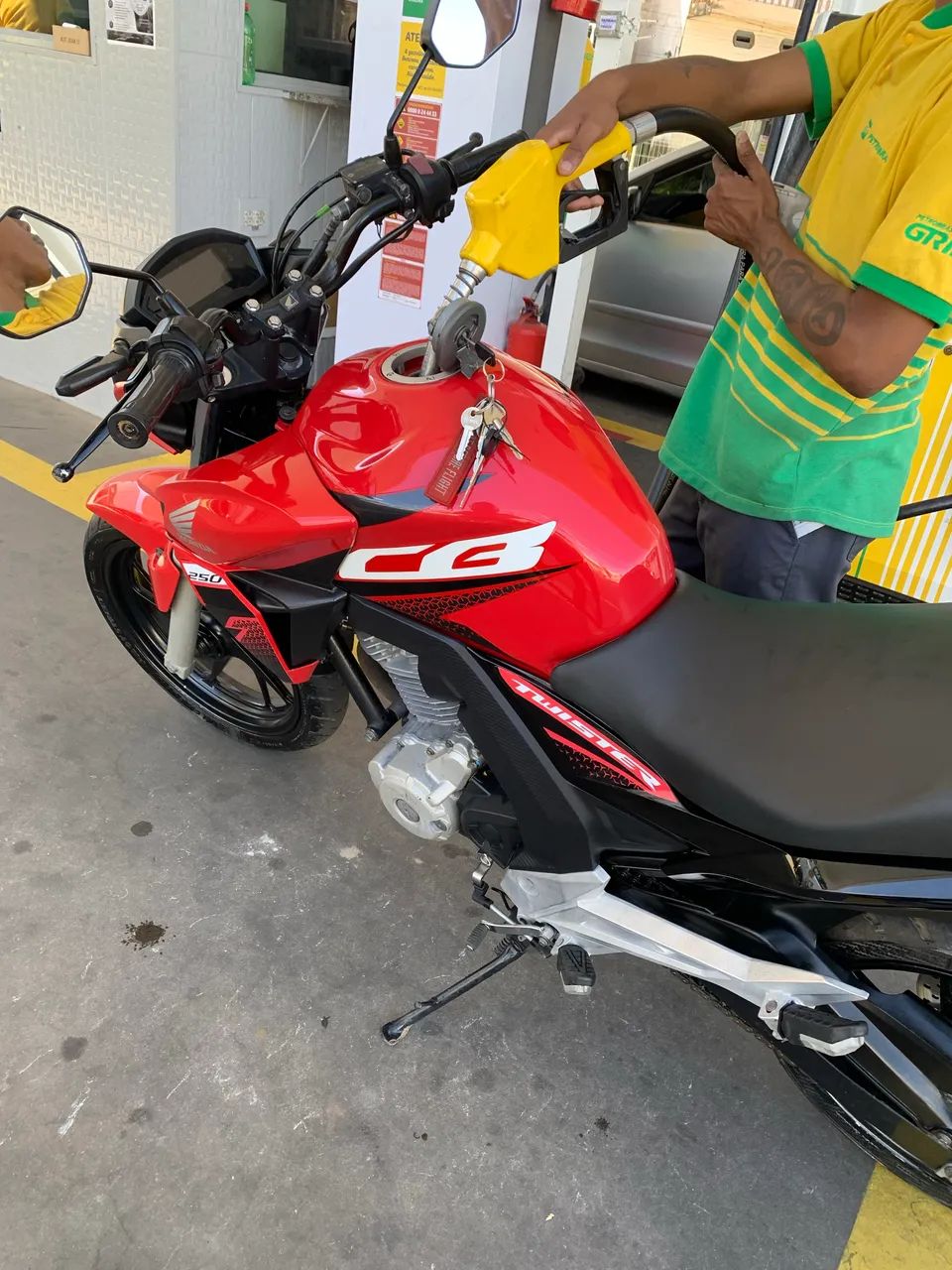 CB 250F toda revisada - Foto 5