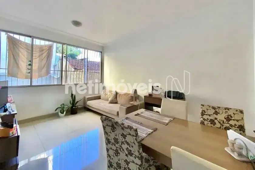 APARTAMENTO DE DOIS QUARTOS E UMA VAGA PRÓXIMO AO CENTRO!! - Foto 4