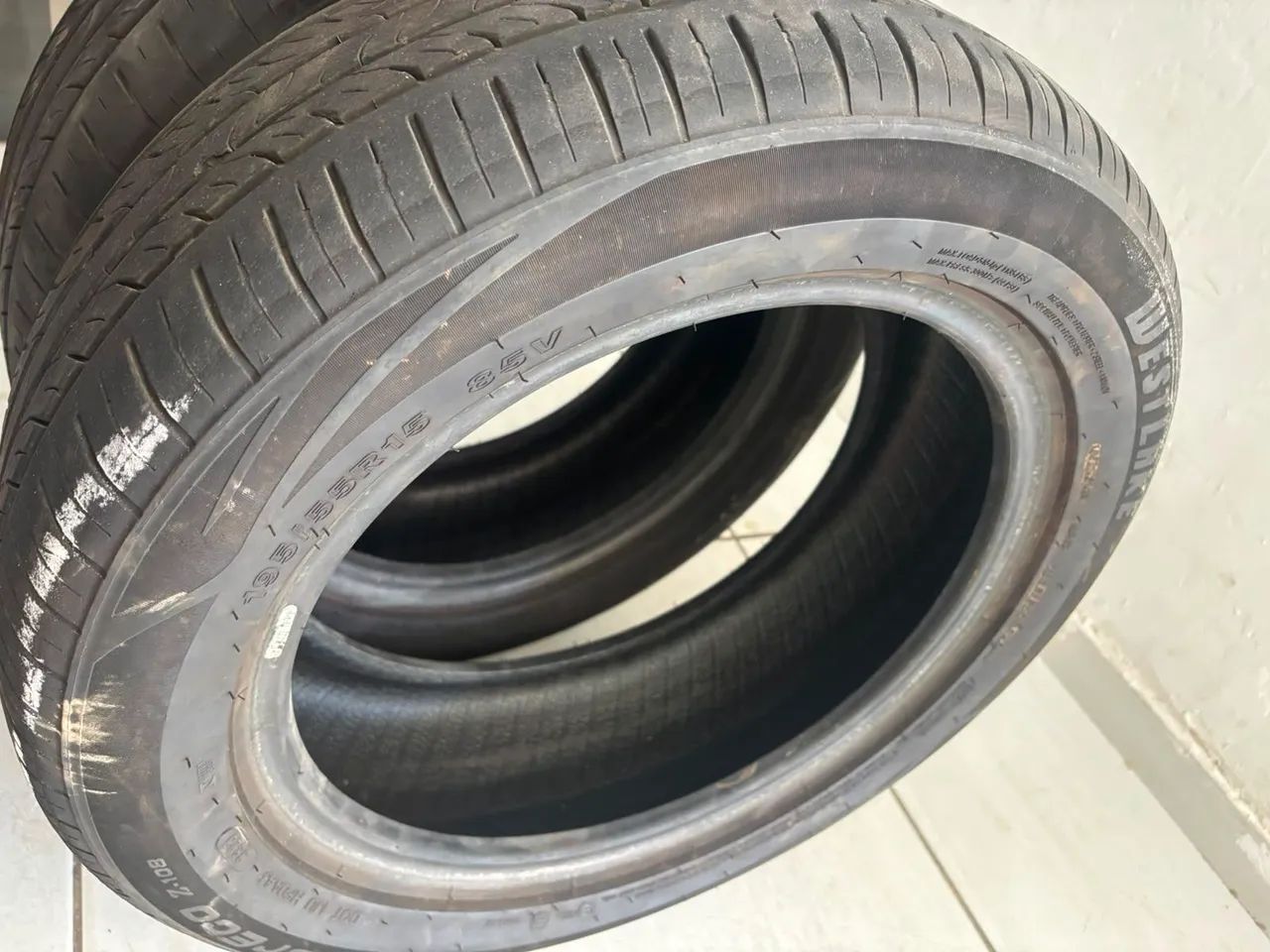 Pneu aro 15 195/55 - Foto 5