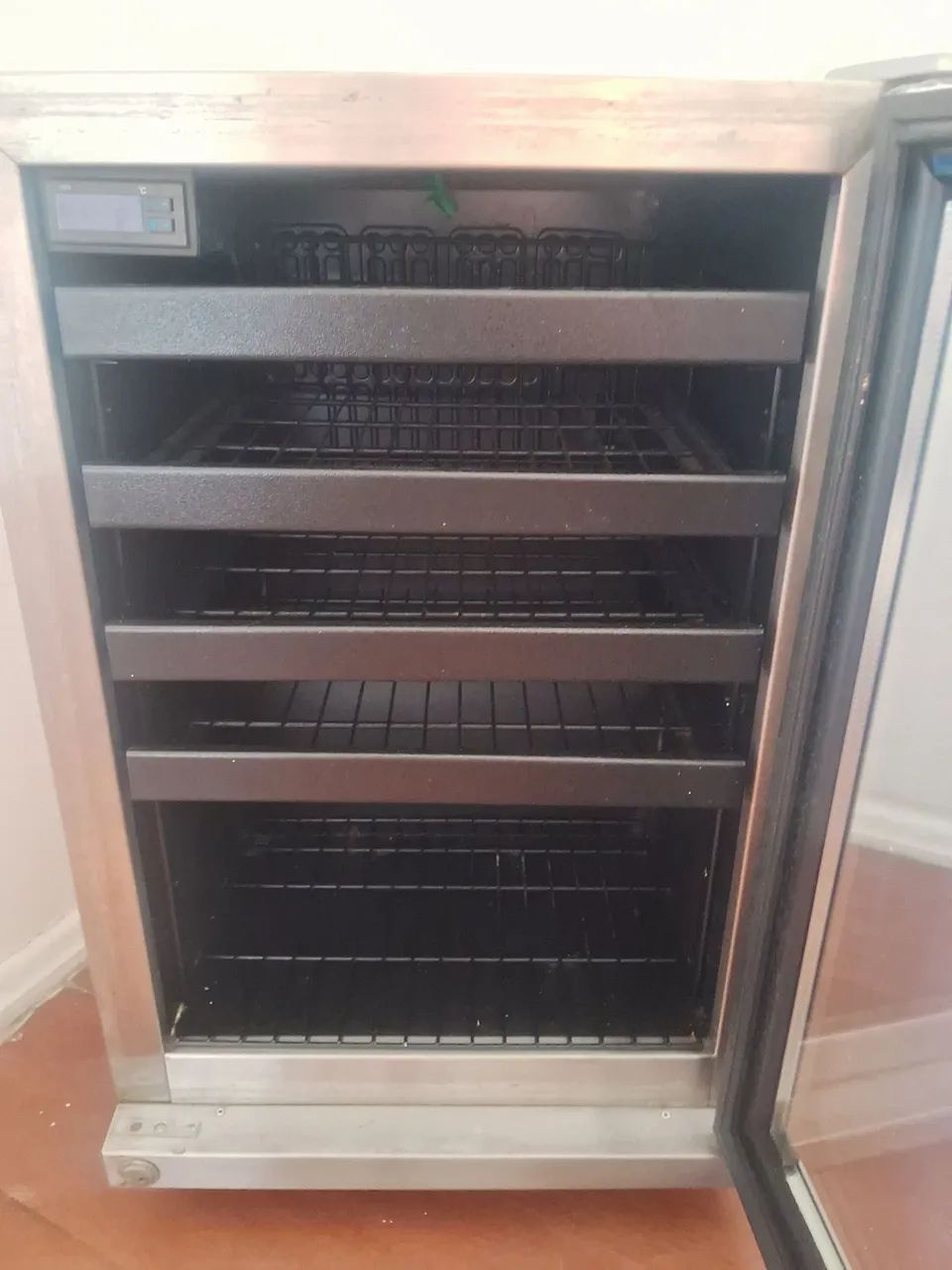 Adega Vinho Art Des Caves basic 40 inox - Foto 2