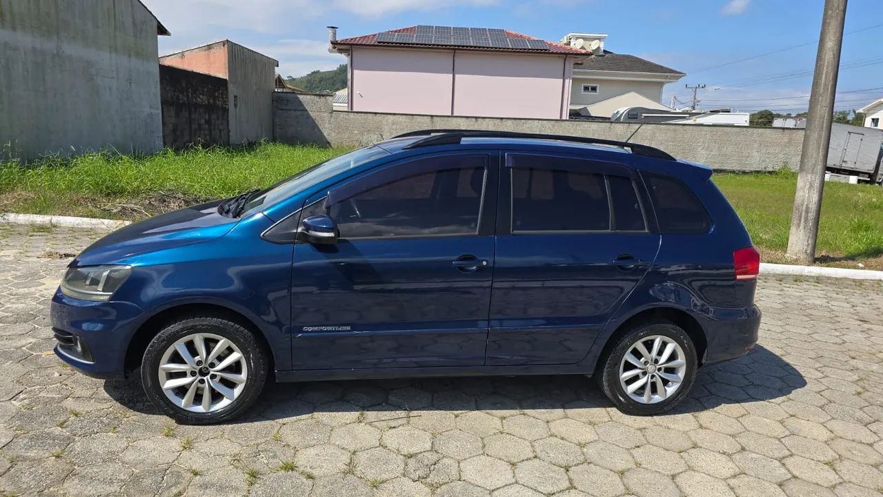 Volkswagen Spacefox Comf. I Motion 1.6 Flex 8V 5P 2015 - Foto 5