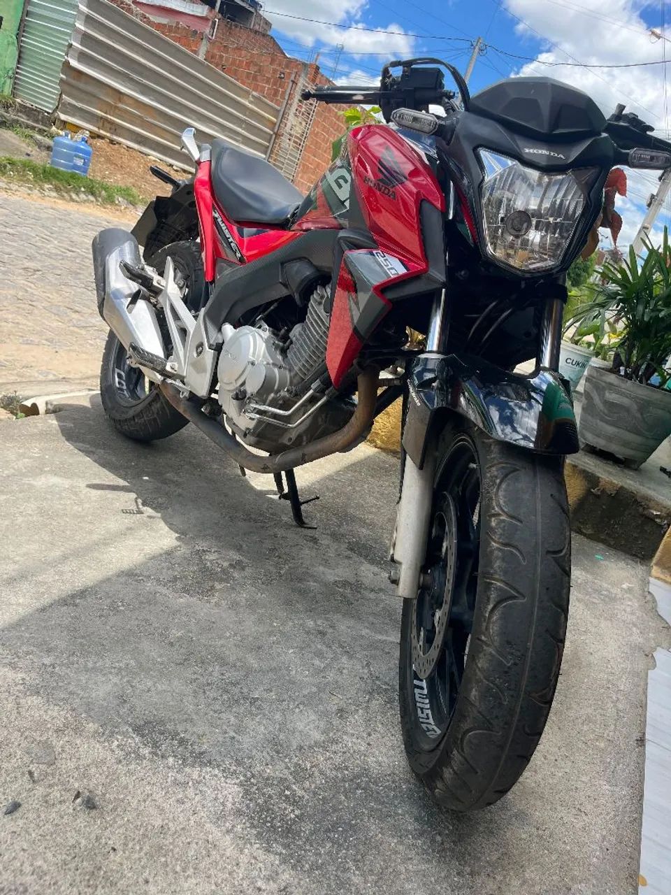 CB Twister 2019