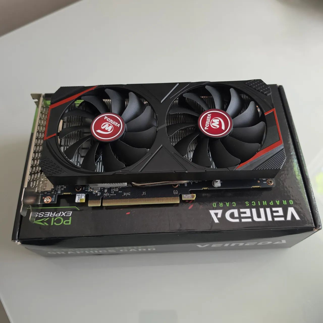 Placa de video Rx5600 6gb ( super conservada)