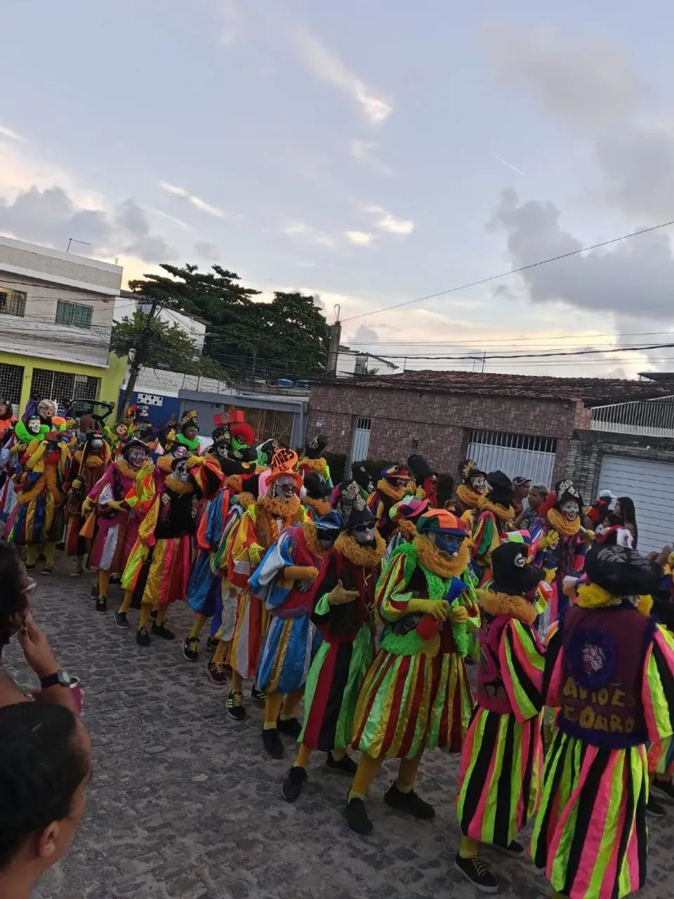 TURMA DE PALHAÇOS GAVIÕES DE OURO  - Foto 4