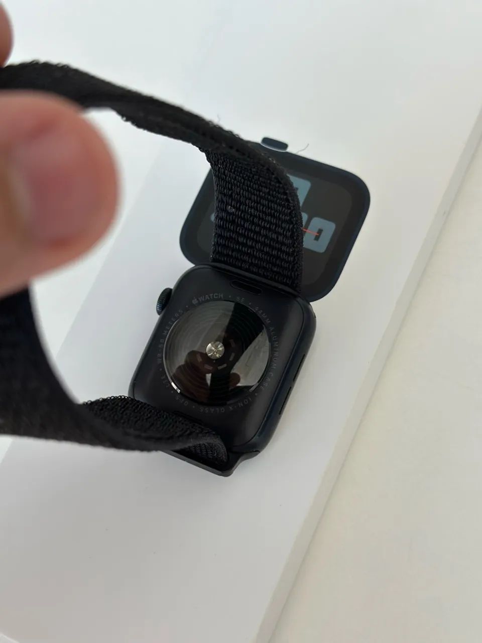 Apple Watch SE 2ª Geração - 44 mm - GPS + Cellular - 32 GB - Foto 4