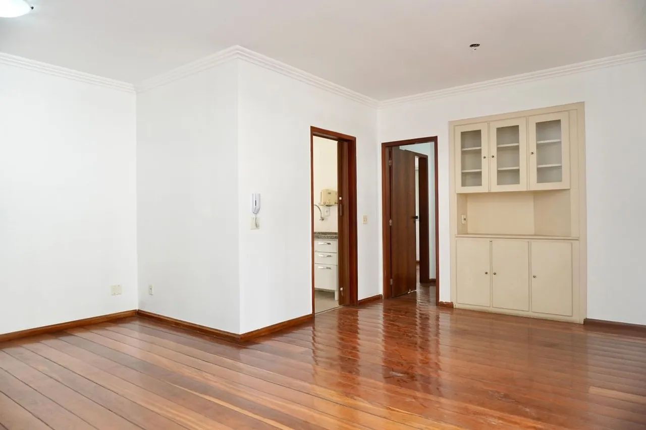 Apartamento à Venda - Funcionários, 3 Quartos, 102 m2