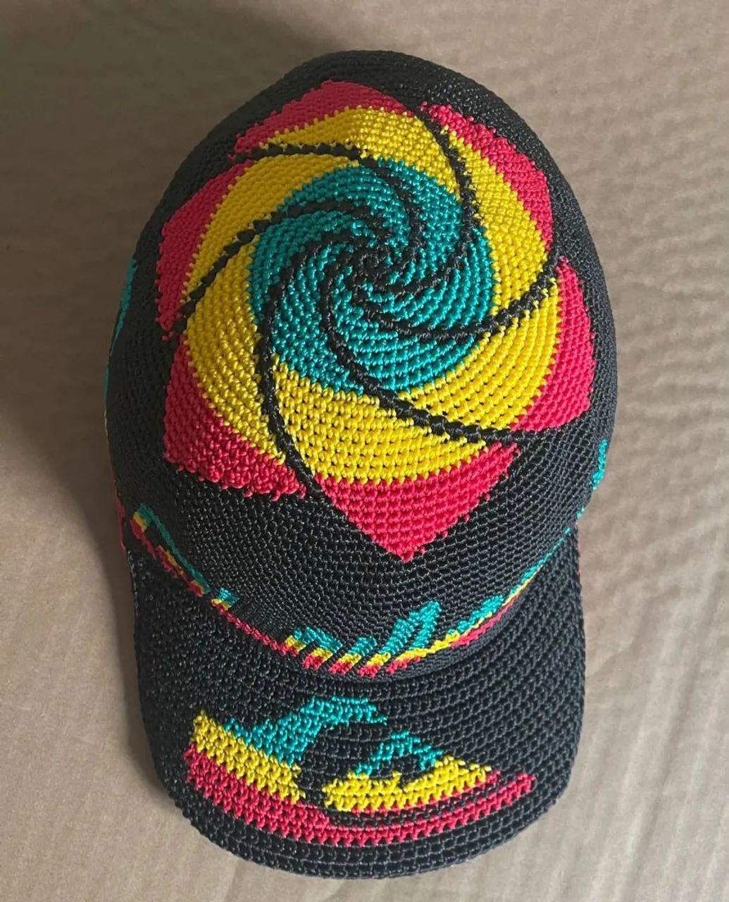 Boné de crochê Quiksilver rasta Letreiro  - Foto 2