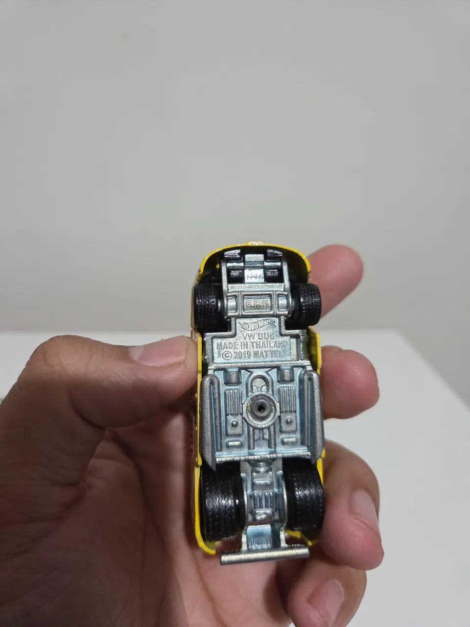 Hot Wheels Drag Bus mooneyes - Foto 3