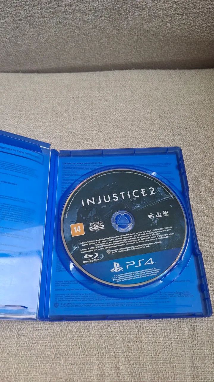 Jogo de ps4 injustice 2 - Foto 2