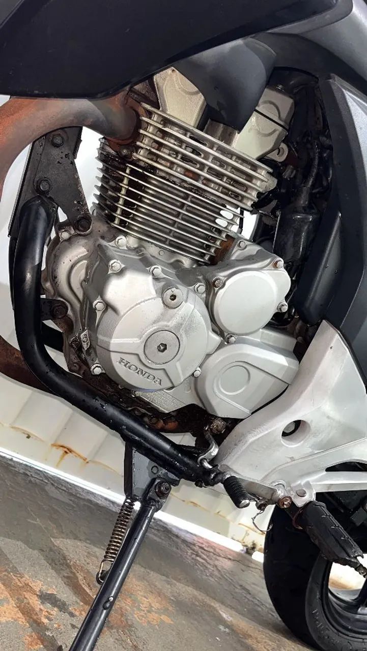 Honda CB 300 - Foto 3