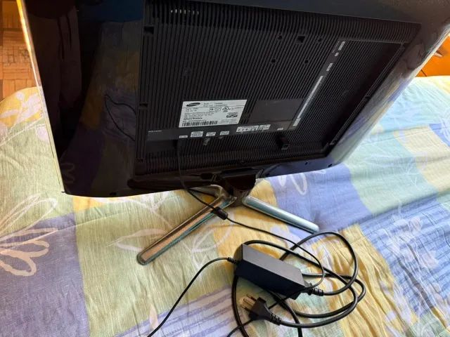 Tv Samsung 24" FX2490HD - Foto 2
