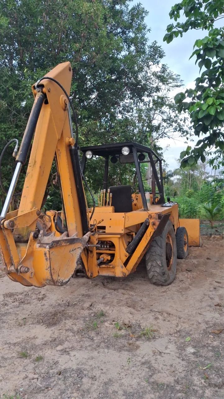 Retroescavadeira Case 580H - Foto 3