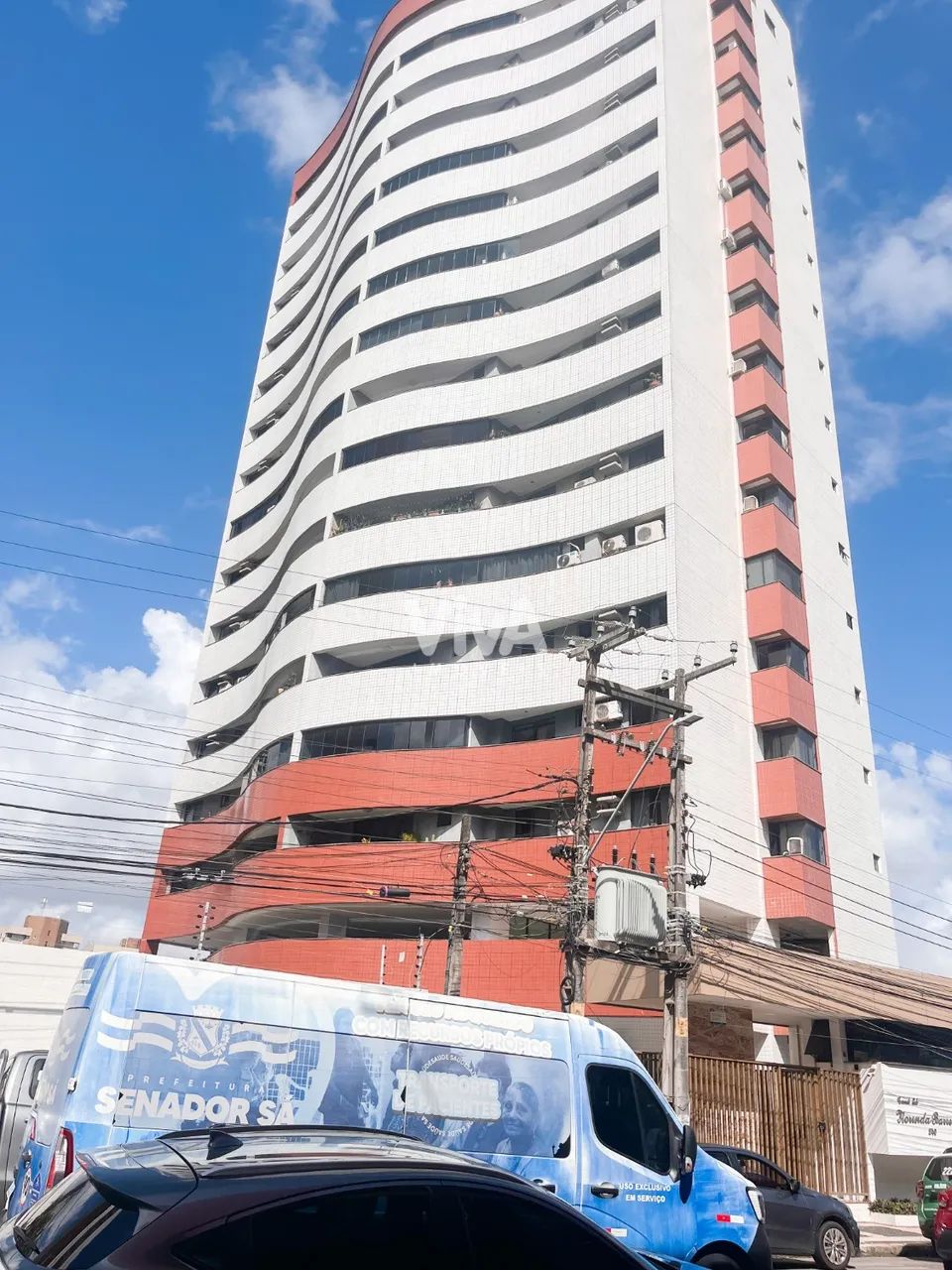 Apartamento com 3 suítes no Papicu - Foto 2