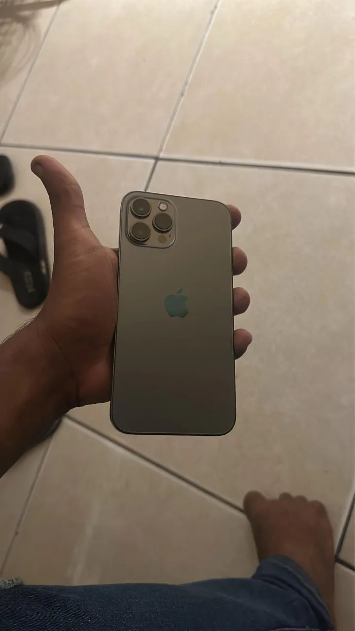 12 pro max pra vender, cuida !!! - Foto 2