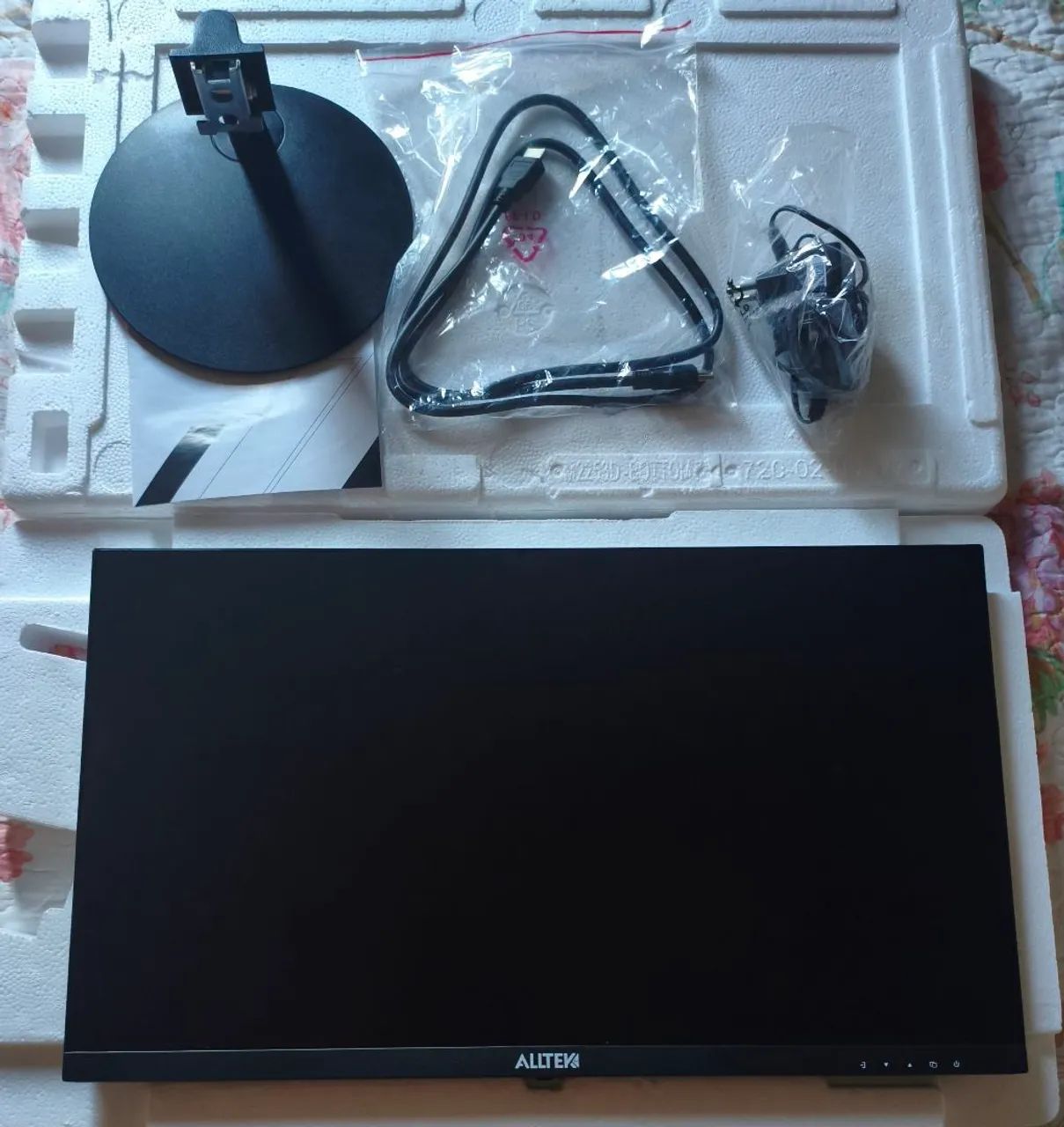  monitor e periféricos