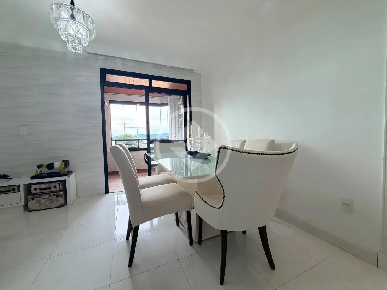 Apartamento com Vista para o Mar e Ponte Hercílio Luz | 3 Dormitórios (1 Suíte) | Est - Foto 5