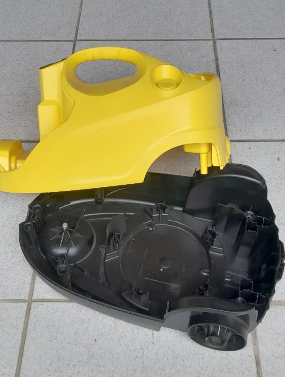 carenagem superior e inferior para SC 2500c karcher - Foto 4