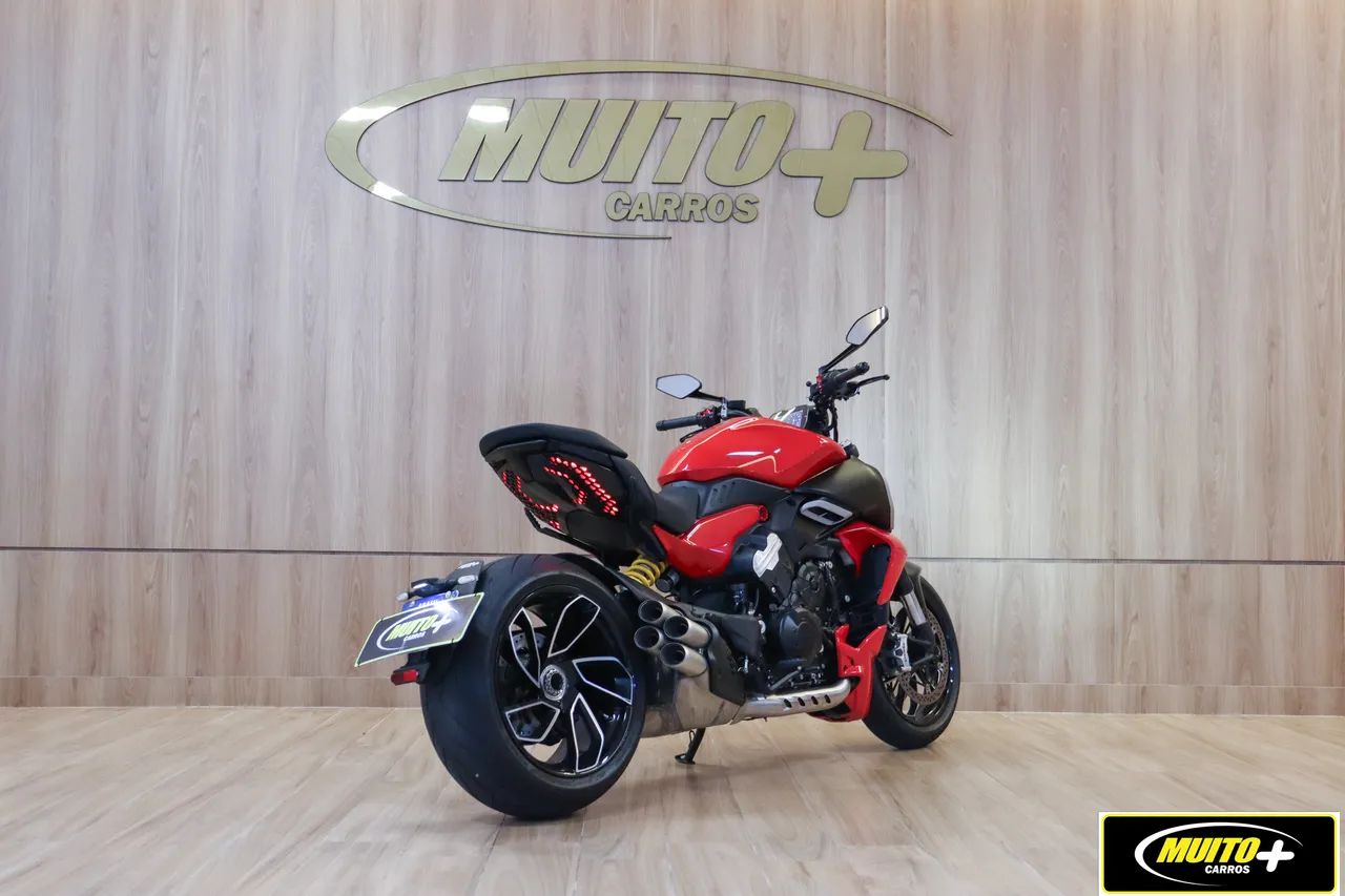 Ducati DIAVEL 1198 168 cc  - Foto 4